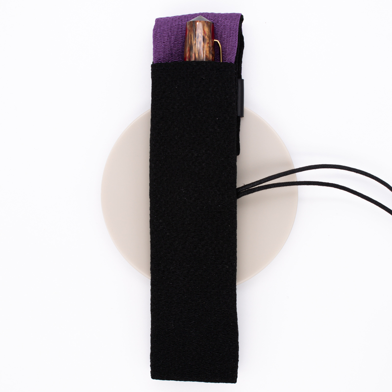 Taccia Kimono Chirimen Portapenne 1 Posto Nero