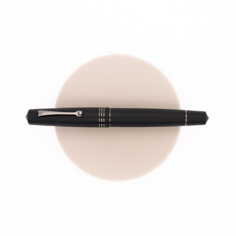 Leonardo Officina Italiana Momento Zero Fountain Pen Black Matte & Ruthenium 14 KT