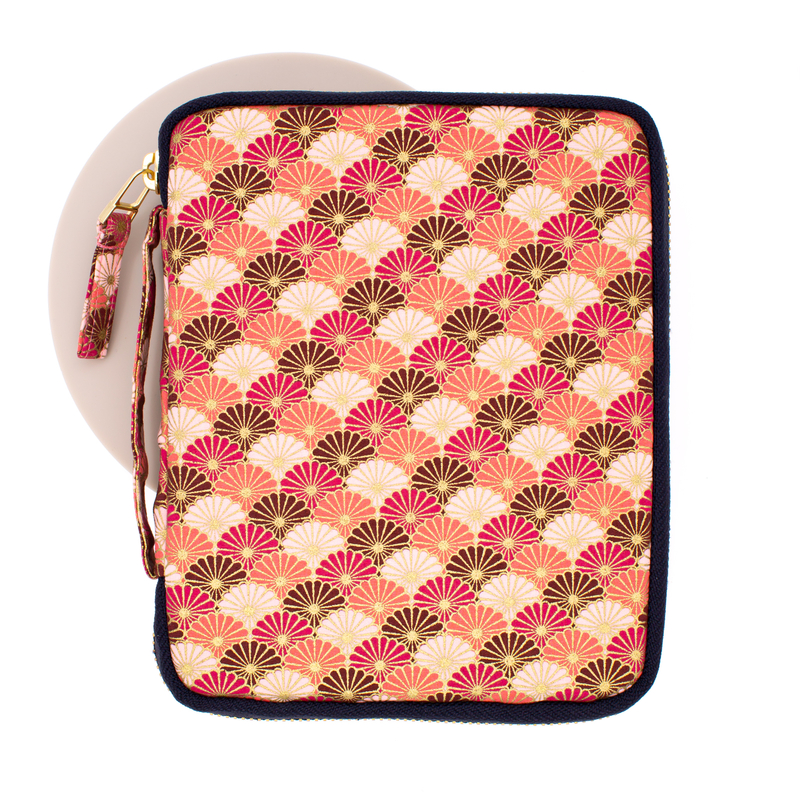 Kyoku Haku Pen Case for 10 Pens Qinghai Wave Pink