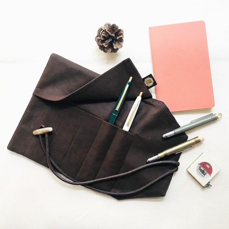 Kyoku Haku Pen Roll for 6 Pens Suede Brown