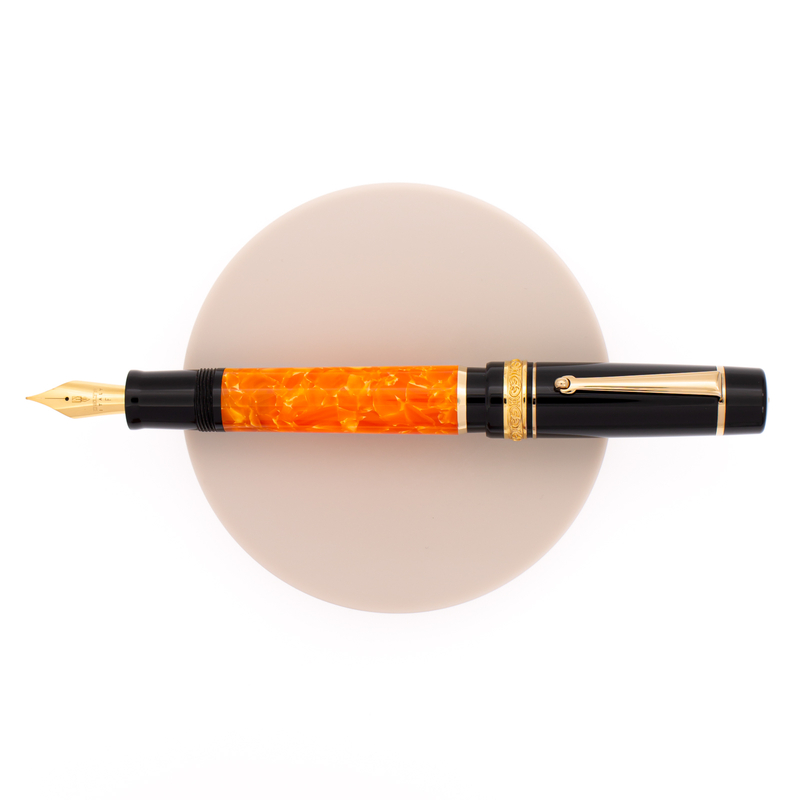 Delta Dolcevita Mid-Size Penna Stilografica Oro