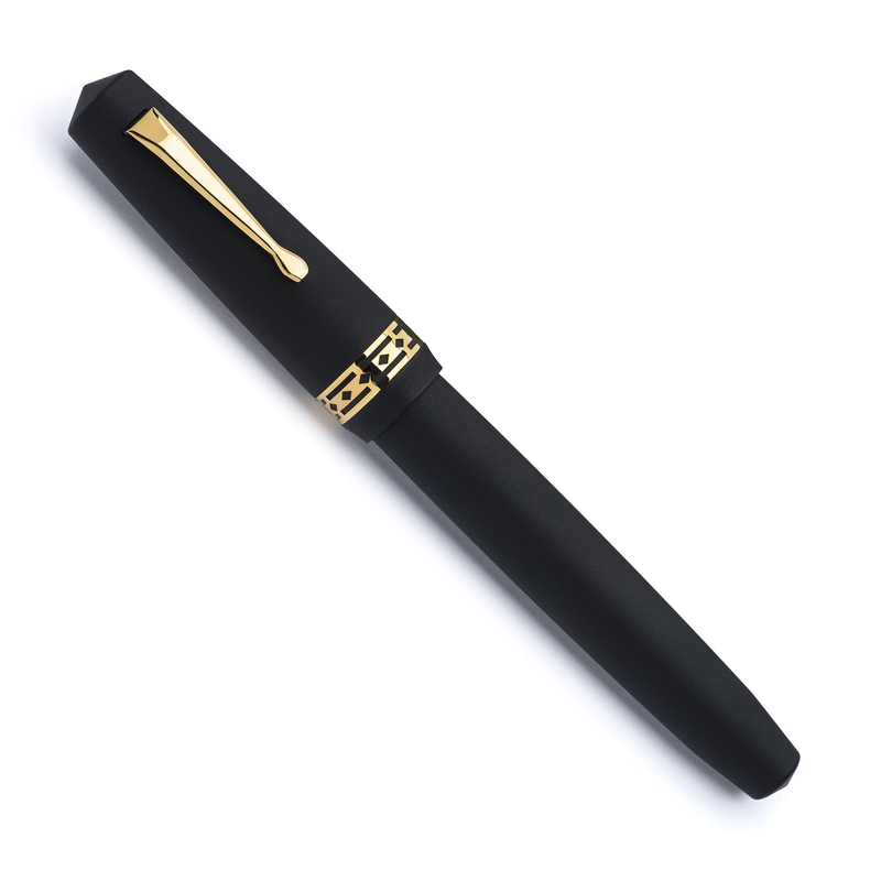 Radius Radius Settimo Fountain Pen Matte Black & Gold