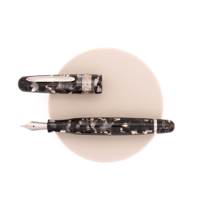 Stipula Stipula Etruria Magnifica Fountain Pen Lucens Grey