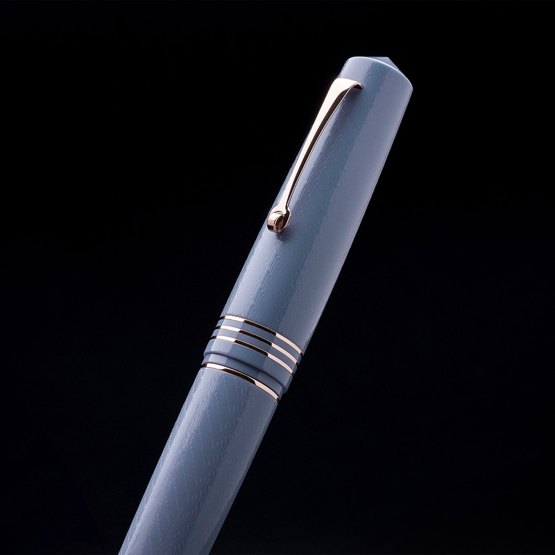 Leonardo Officina Italiana Leonardo Momento Zero Grande 2.0 L'Arte del Guillochè Penna Stilografica Indigo & Oro Rosa 14k