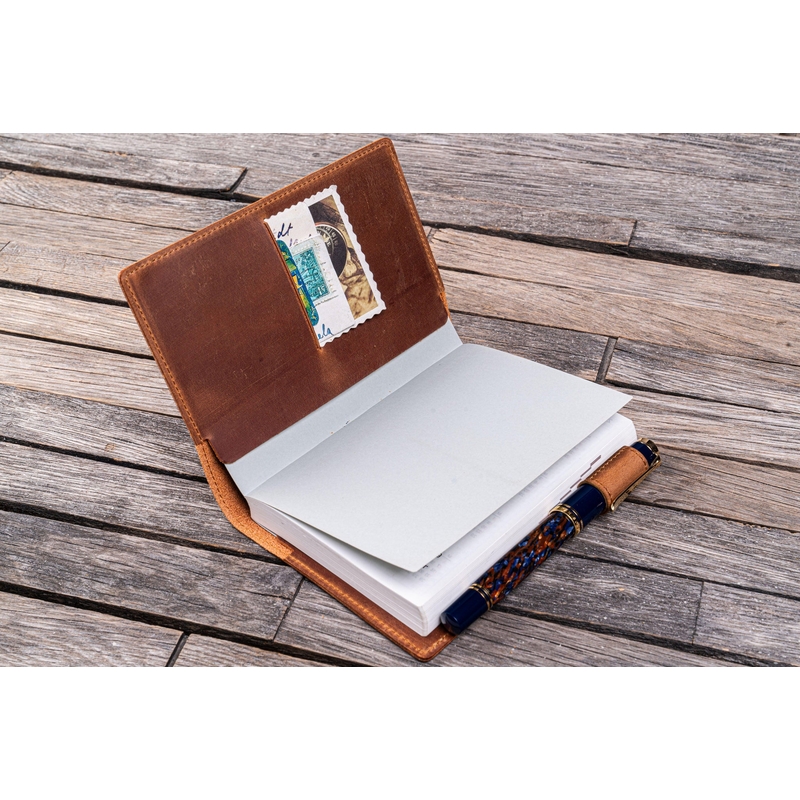 Galen Leather Galen Leather Cover A6 in Pelle Crazy Horse Tan