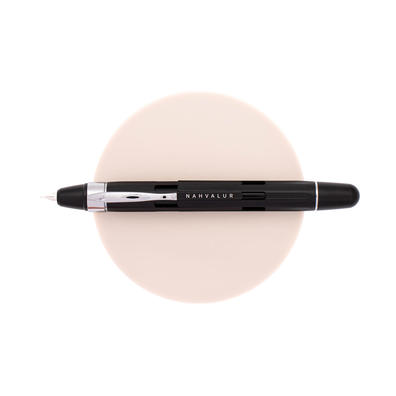 Nahvalur Nahvalur Eclipse Penna Stilografica Black Silver