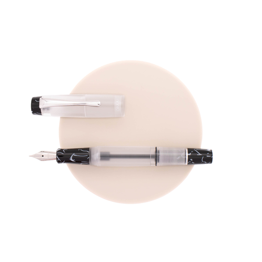 Opus 88 Koloro Penna Stilografica Black