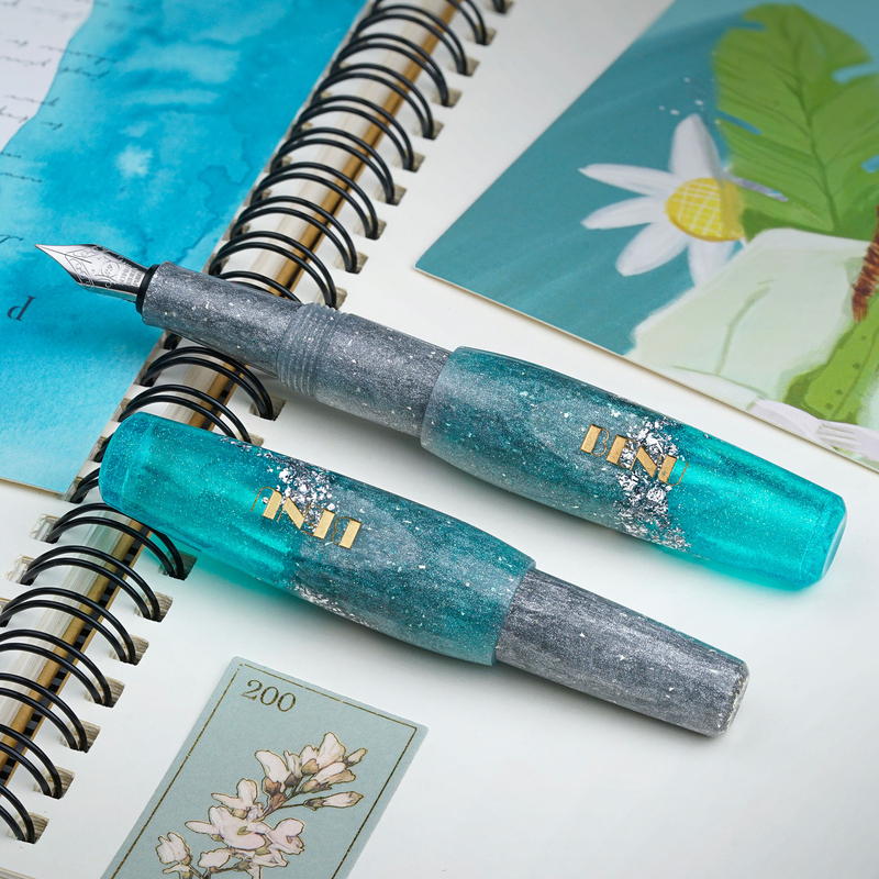 Benu Benu Pixie Penna Stilografica Aqua Glow