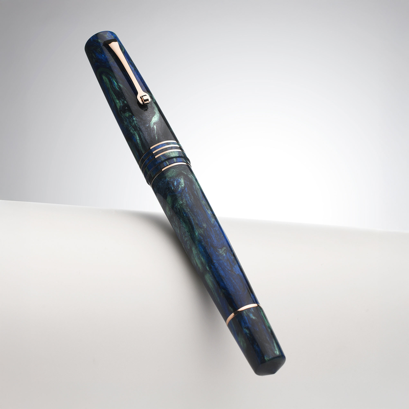 Leonardo Officina Italiana Leonardo Momento Zero Grande 2.0 Fountain Pen Fiordaliso Blue