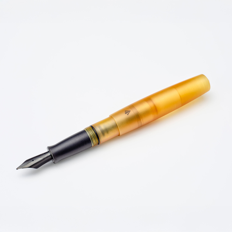 Gravitas Gravitas Pocket Penna Stilografica Ultem