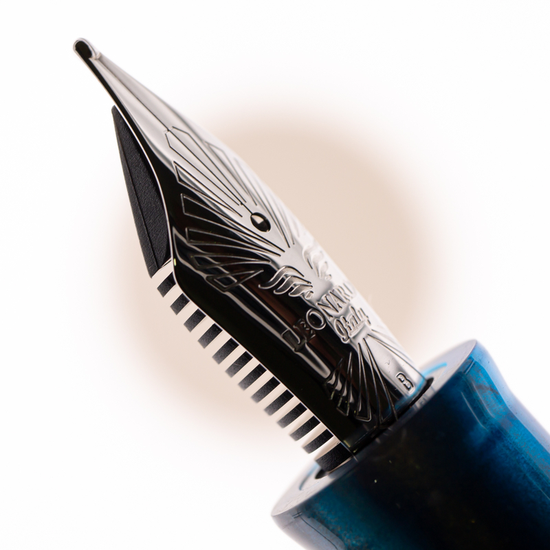 Leonardo Officina Italiana Leonardo Momento Zero Grande 2.0 Penna Stilografica Primary Manipulation 1 Vesuvio