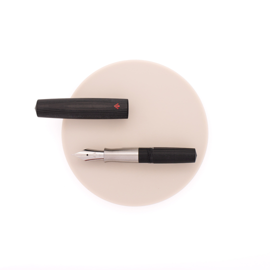 Gravitas Dinkey Fountain Pen Carbon X Eyedropper