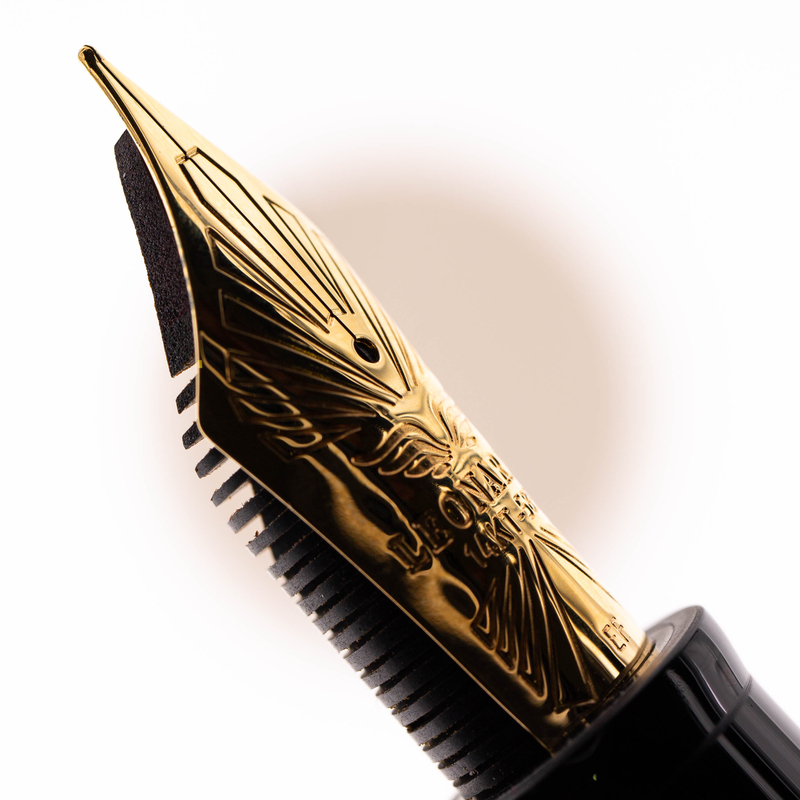 Leonardo Officina Italiana Leonardo Momento Zero Grande 2.0 Fountain Pen Crepuscolo Marino & Gold No. 8 Nib 14k