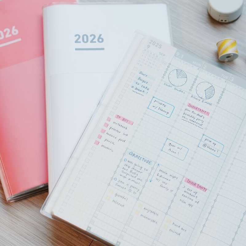 Kokuyo Kokuyo Jibun Techo First Kit mini Agenda 2026 B6 Slim Rosa