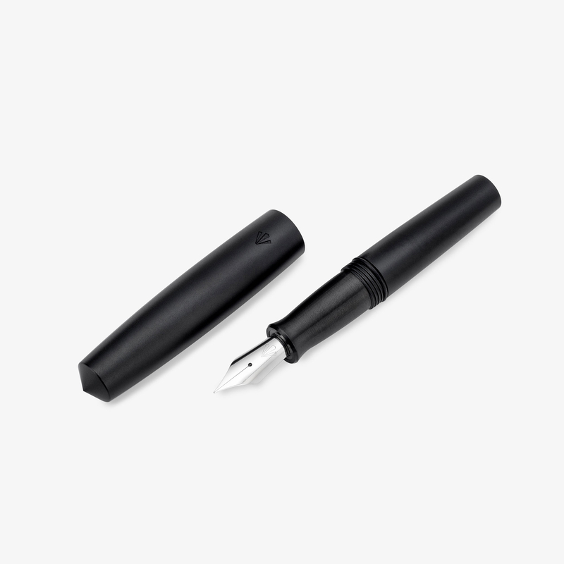 Gravitas Gravitas Pocket Aluminium Fountain Pen Black
