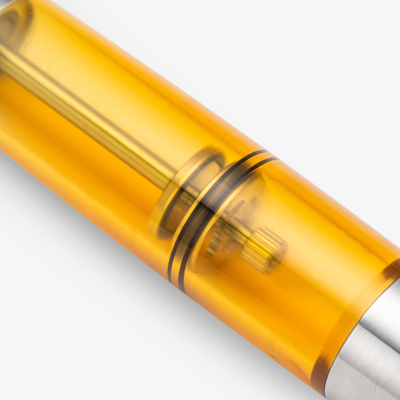 Gravitas Gravitas Monster Penna Stilografica Grade 5 Titanium Machine Finish
