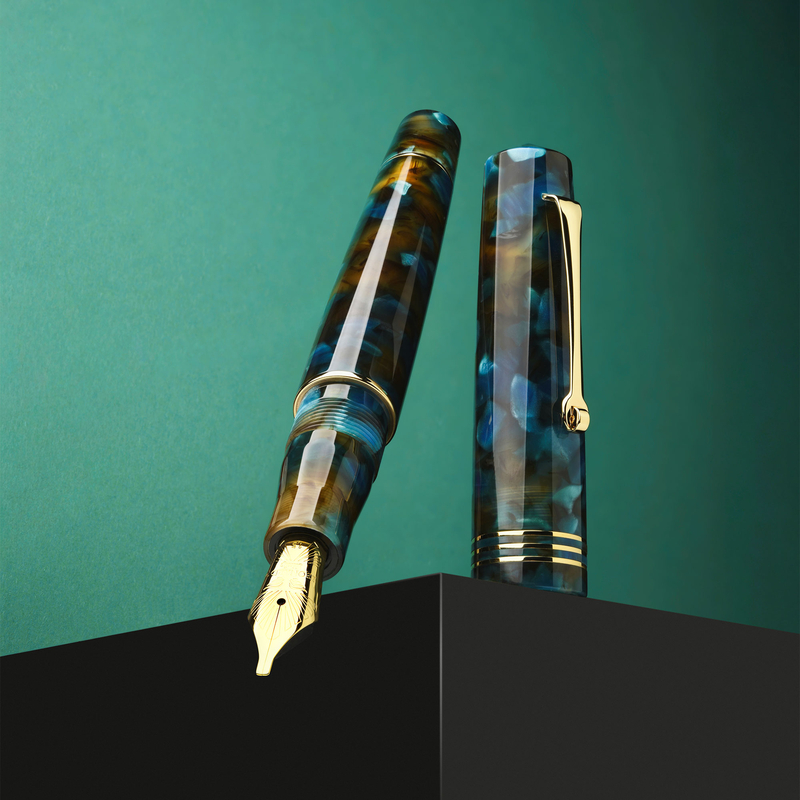Leonardo Officina Italiana Leonardo Momento Zero Fountain Pen Pausilya & Gold 14k