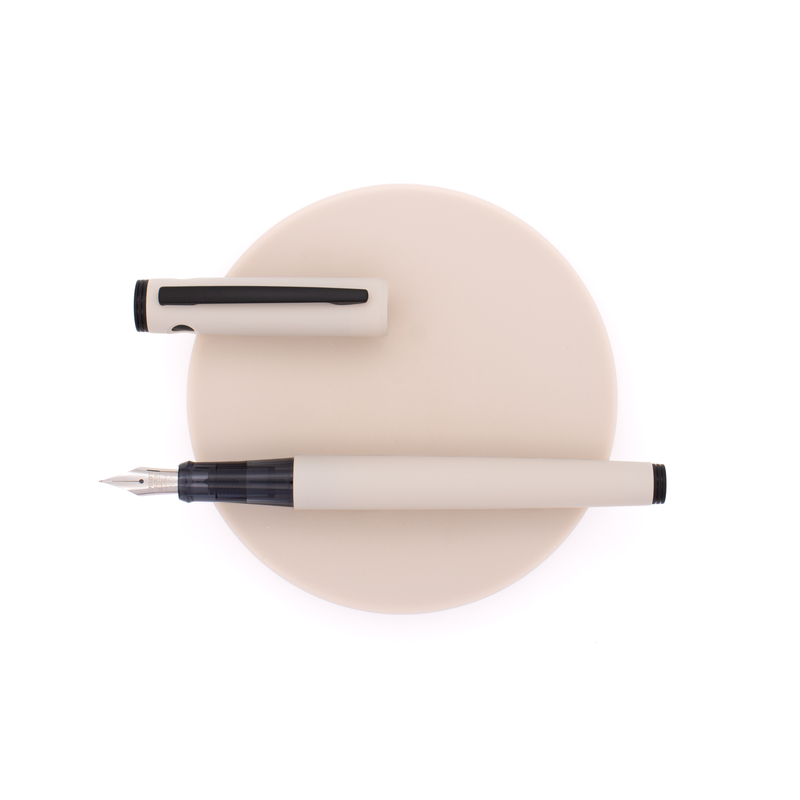 Pilot Pilot Lightive Fountain Pen Ivory Matte