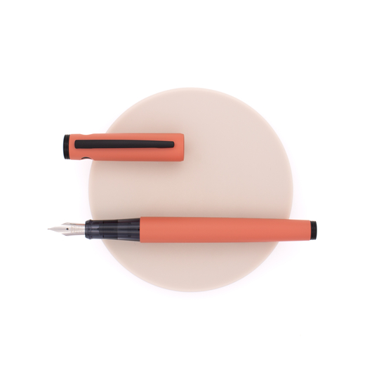 Pilot Lightive Penna Stilografica Coral Matte