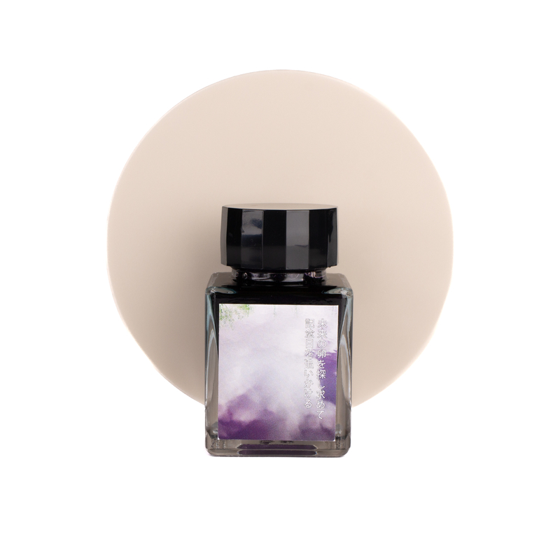 Tono & Lims Tono & Lims Wandering in pursuit of unborn futures, Chasing the marks of remembered days Inchiostro 30 ml
