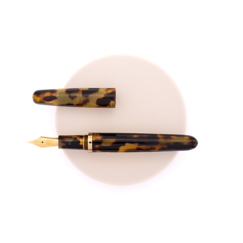 Wancher Wancher Dream Pen Celluloid Fountain Pen Bekko