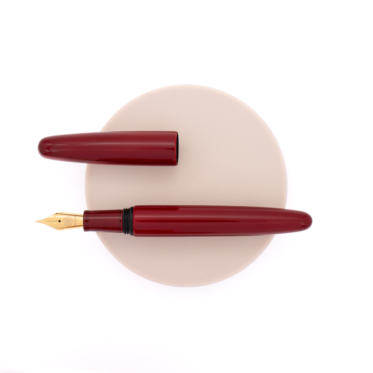 Wancher Dream Pen Aizu Urushi Fountain Pen Aka Tamenuri