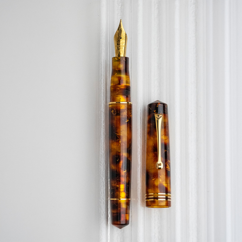 Leonardo Officina Italiana Leonardo x Stilo&Stile Momento Zero Fountain Pen Radici 14k