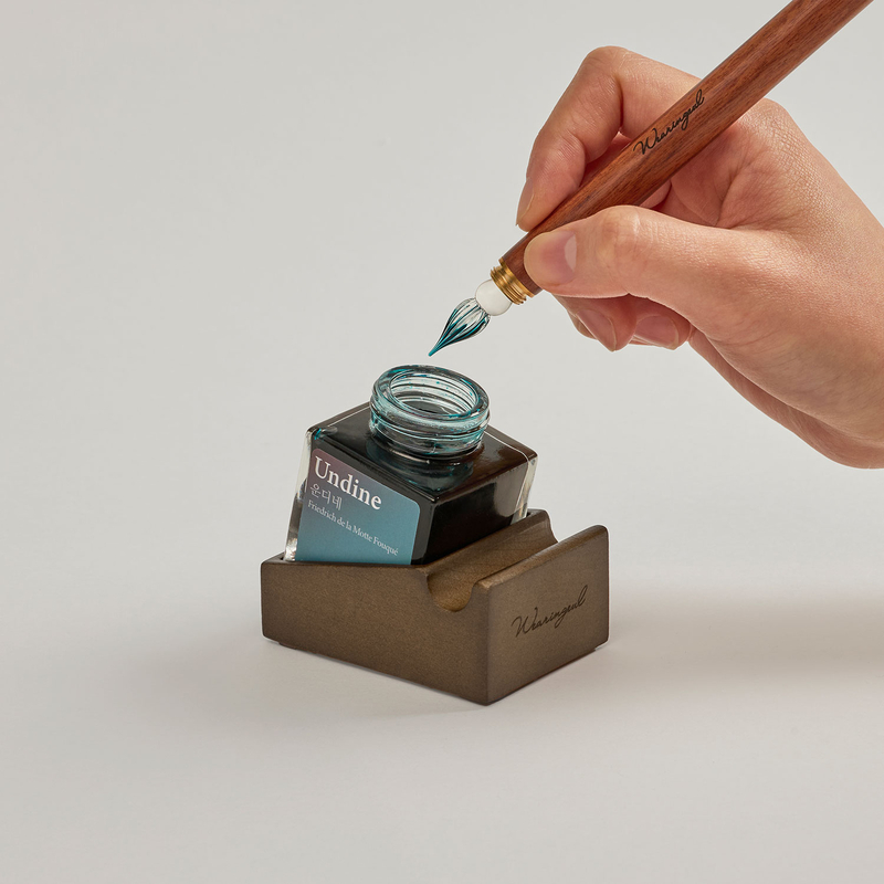 Wearingeul Wearingeul Ink & Pen Rest